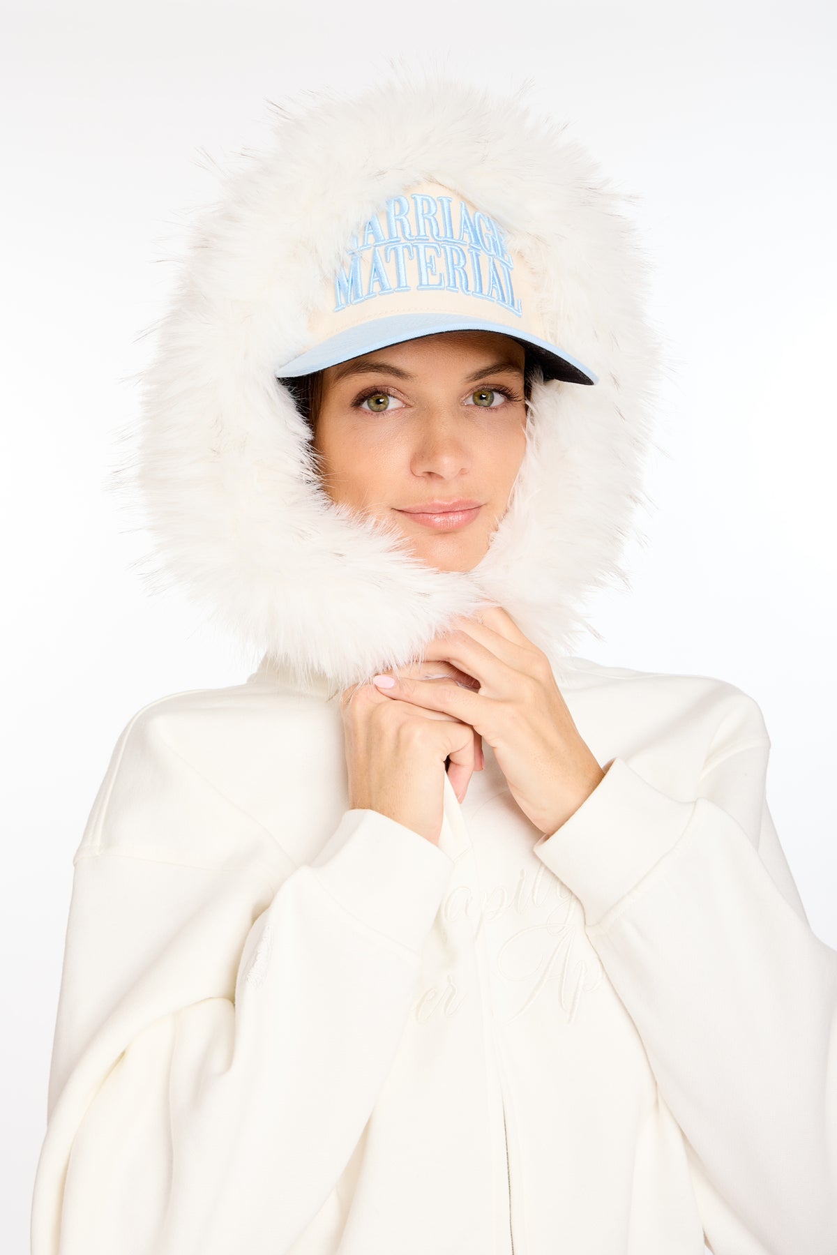 HAPPILY EVER AFTER FUR ZIP