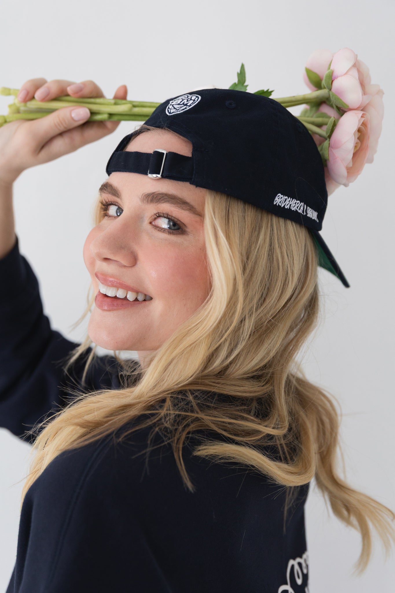 BOUQUET CLUB DAD HAT