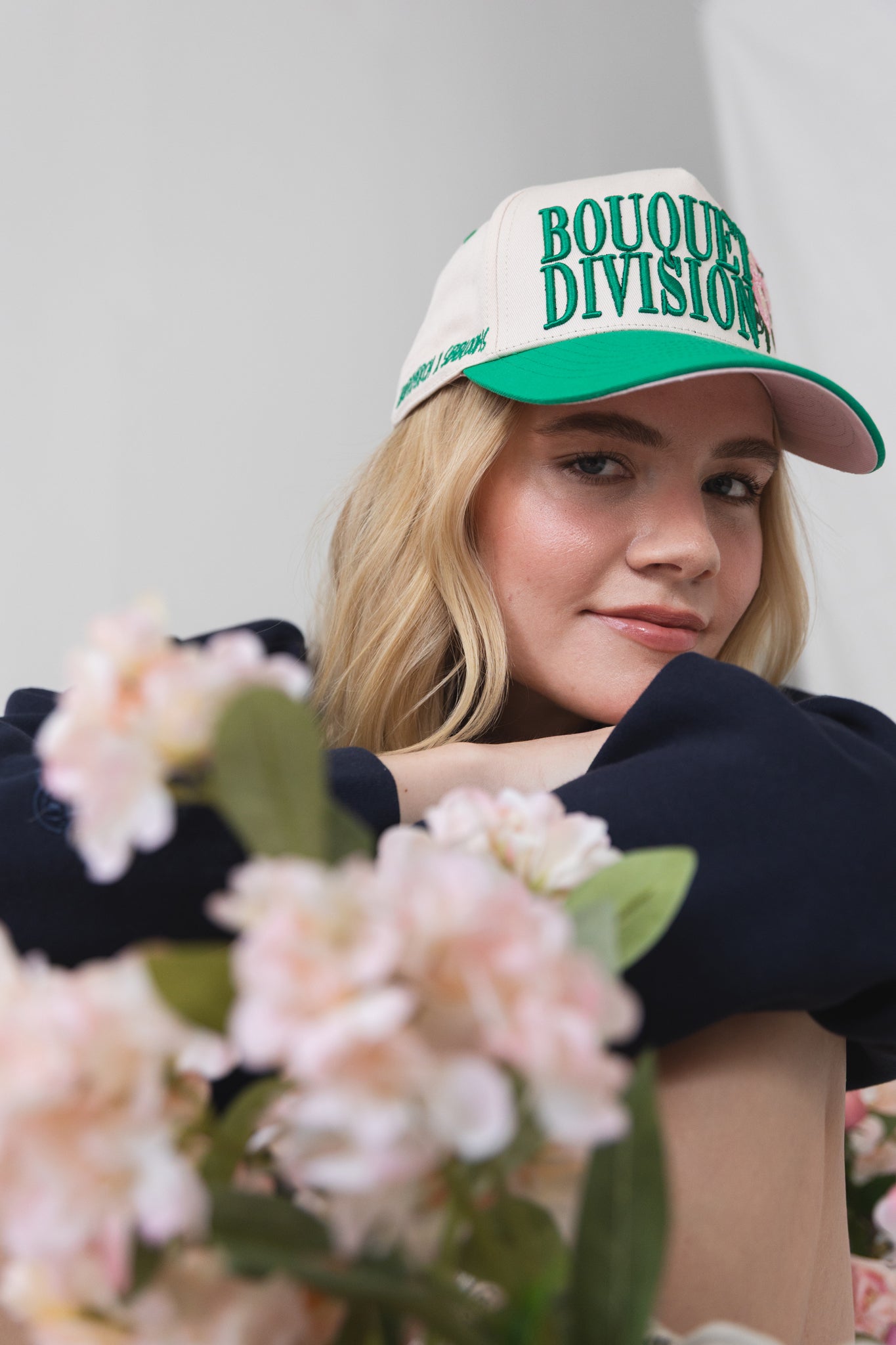BOUQUET DIVISION TRUCKER